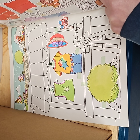 Sesame Street paper doll Golden book - Picture 13 of 14